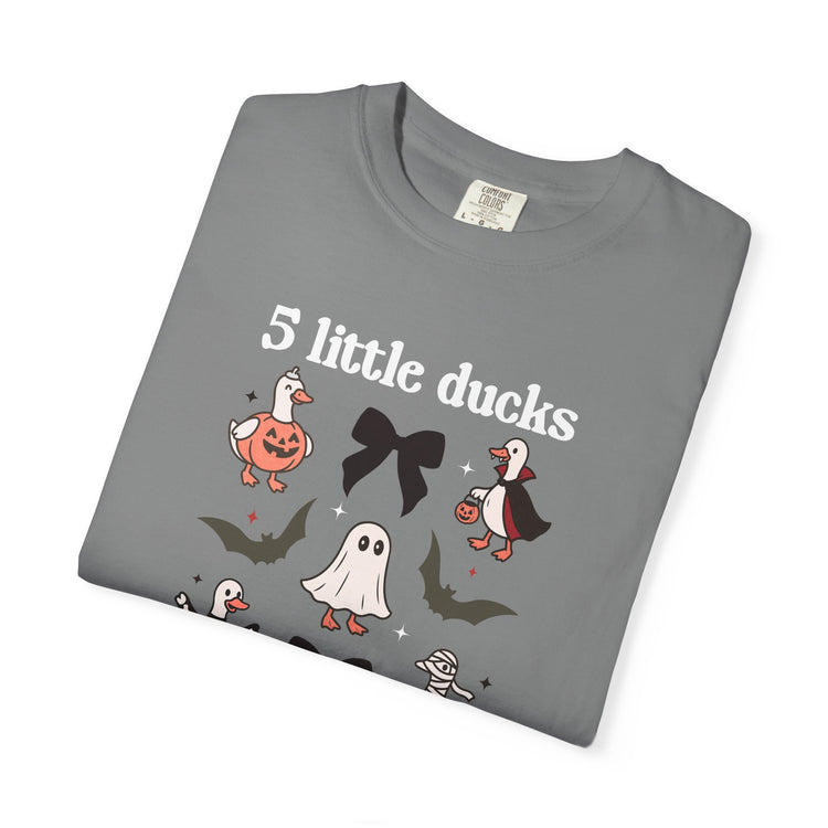 5 little spooky ducks comfort colors tee