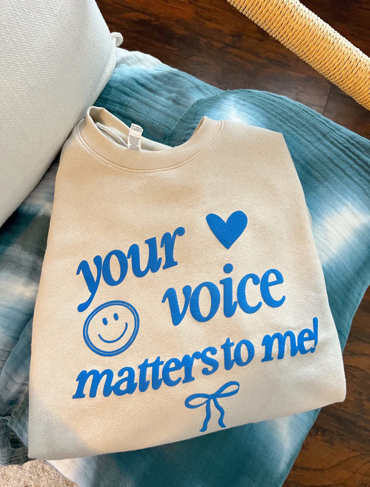 your voice matters to me! PUFF-PRINT balloon-sleeve lightweight crewneck