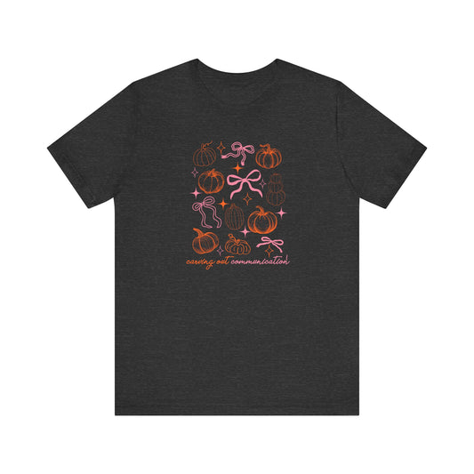 carving out communication! short sleeve tee