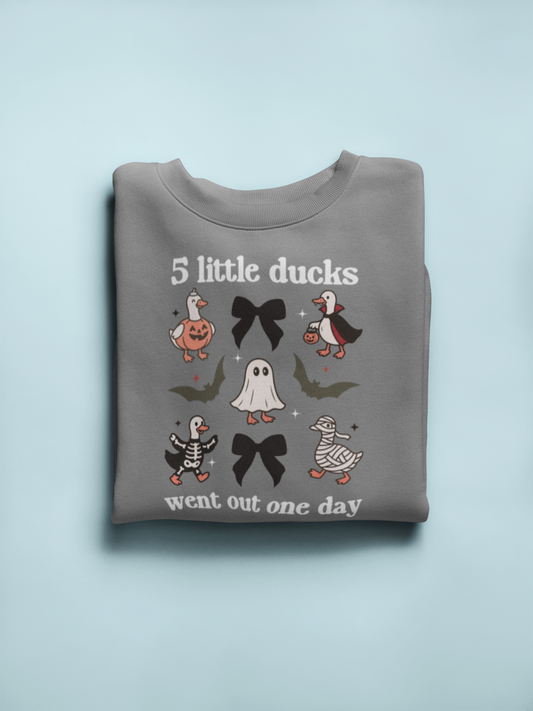 5 little spooky ducks crewneck